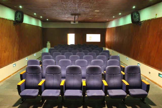 Llanquihue cuenta con nueva Sala de Cine