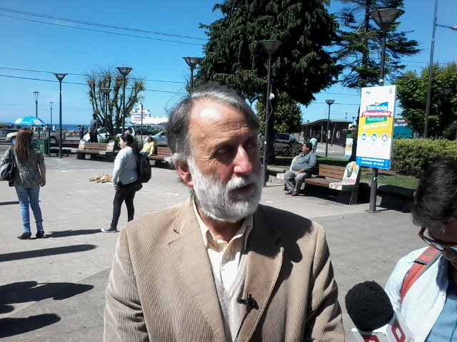 Puerto Montt: sigue sector socialista y adherentes luchando por no poner fin a candidatura de diputado de Albán Mancilla