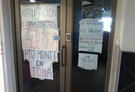 Puerto Montt: Exprisioneros políticos en la dictadura defienden  toma dependencias del INDH