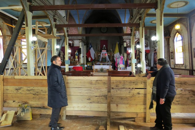 Maullín: realizarán informe para conocer real estado de la iglesia de más de 120 años