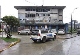 Puerto Montt: ministro Alvaro Mesa en diligencias en centro de tortura en dictadura ex PDI