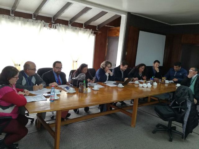 Quellón: Servicio de salud Chiloé se reunió con mesa social