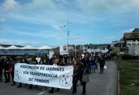 Puerto Montt: se realizo marcha de empleados públicos este mediodía