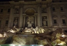 Conociendo La Fontana de Trevi en Roma