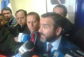 Puerto Montt:  Intendente entrega detalles de plan de extracción de salmones en barco hundido en Chiloé