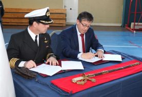 Puerto Montt: Espada del Héroe naval Carlos Condell se exhibirá en el Museo Marítimo Nacional