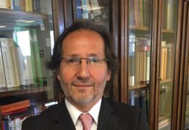 Valdivia: Ministro en visita Álvaro Mesa inspecciona retén de Niebla y toma declaraciones